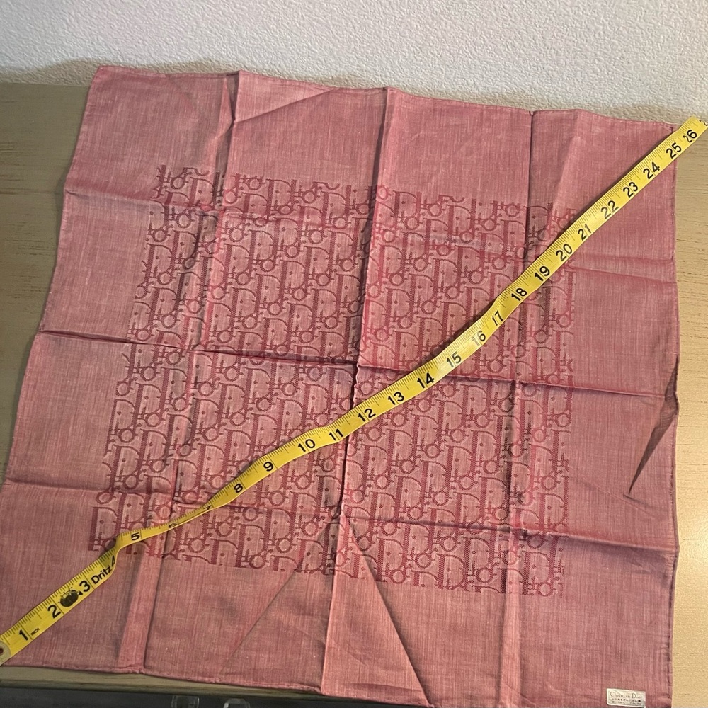 Dior handkerchief - Picture 2 of 2